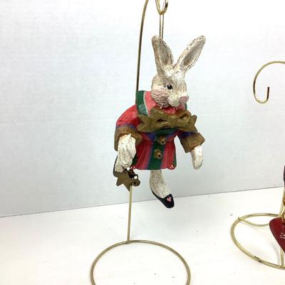 255 Vintage House of Hatten Rabbit & Bow Ornament