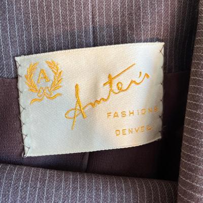 WOW!  1940s Wool Suit