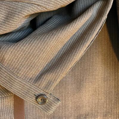 WOW!  1940s Wool Suit