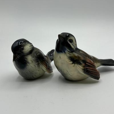 Pair of Vintage Goebel Sparrow Bird Figurines West Germany