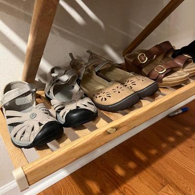 Dansko, Keen & More Sandals Plus Shoes Size 8 (PS-RG)