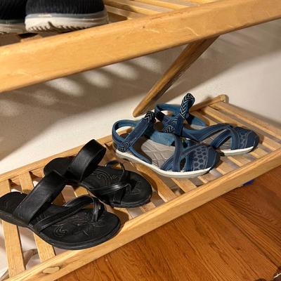 Dansko, Keen & More Sandals Plus Shoes Size 8 (PS-RG)