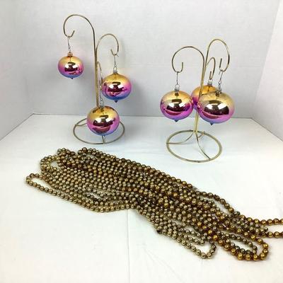 286 Vintage Gold Glass Garland & Ombre Ornaments