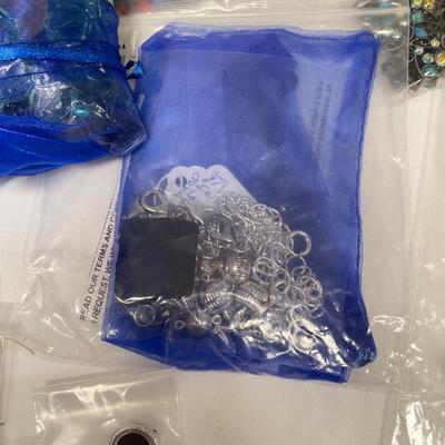 Craft Jewelry Supplies: Glass Beads, Tools, Clasps, Chains (SS)