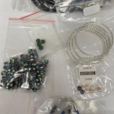 Craft Jewelry Supplies: Glass Beads, Tools, Clasps, Chains (SS)