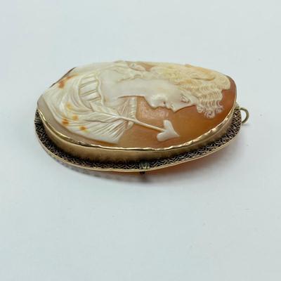3â€ Carved Shell Cameo Brooch/Pendant (B5-SS)