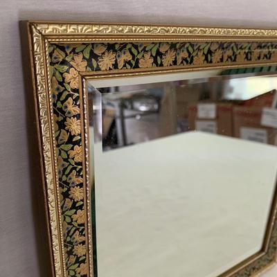 Variety of Mirrors (M-HS)