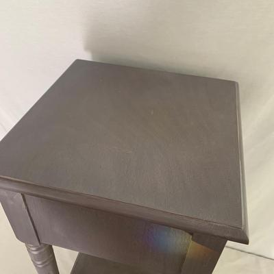 Small Wood Table with Gold Accented Lamp (LR-HS)