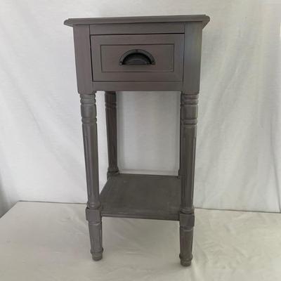 Small Wood Table with Gold Accented Lamp (LR-HS)