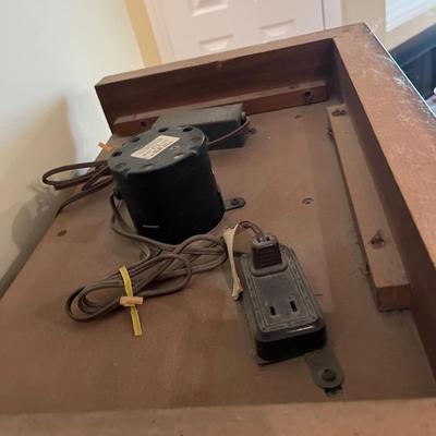 Habersham Lighted Display Case (LR-MG)