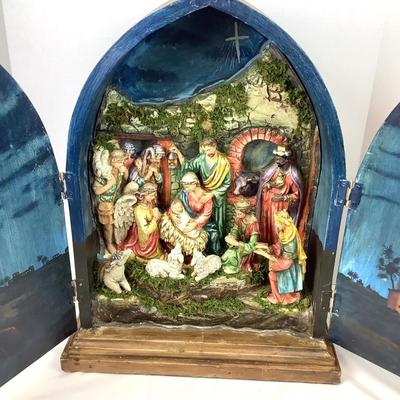 300 Vintage Wood 3D Nativity Triptych