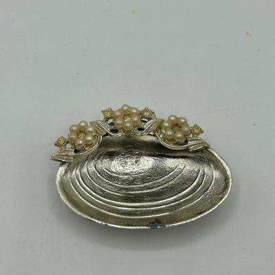 Vintage Seashell Shaped Footed Trinket Dish with Faux Pearl Adornment