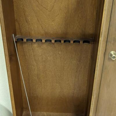 Locking Gun Display Cabinet