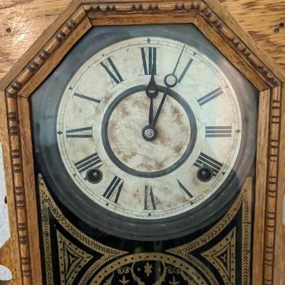 Antique E. Ingraham 8 Day Time & Strike Mantle/Parlor Clock