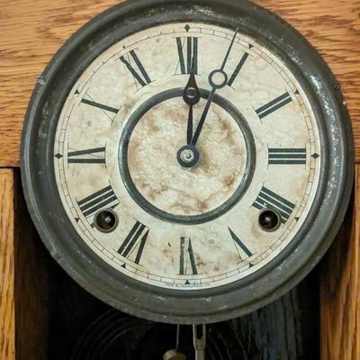 Antique E. Ingraham 8 Day Time & Strike Mantle/Parlor Clock
