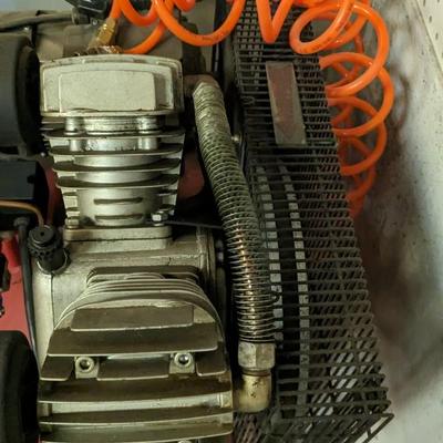 Central Pneumatic 29 Gallon Air Compressor