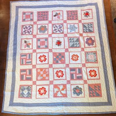 Square Sampler Quilt 
