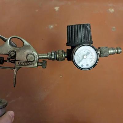Central Pneumatic Detail Spray Guns