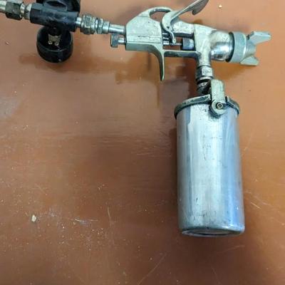 Central Pneumatic Detail Spray Guns