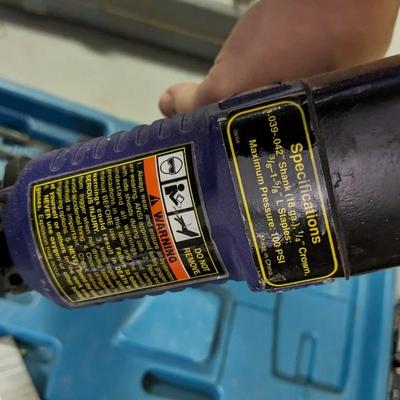 Pneumatic Nailers