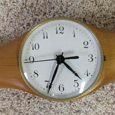 Propeller Frames and Clock