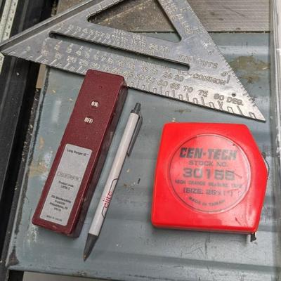 Delta 10" Table Saw