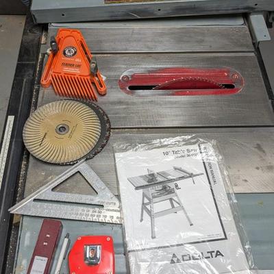 Delta 10" Table Saw