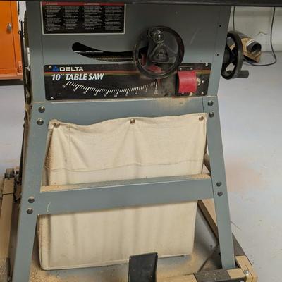 Delta 10" Table Saw