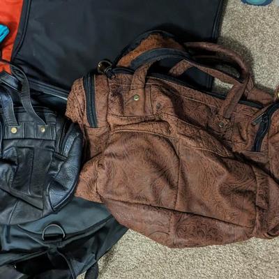 Contents of Bedroom 2 Closet