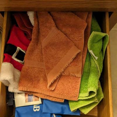 Contents of Bathroom 1