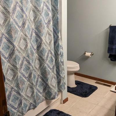 Contents of Bathroom 1