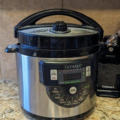 Small Kitchen Appliance Assortment