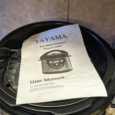 Small Kitchen Appliance Assortment