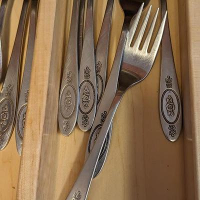Contents of Lower Kitchen Cabinets (East)
