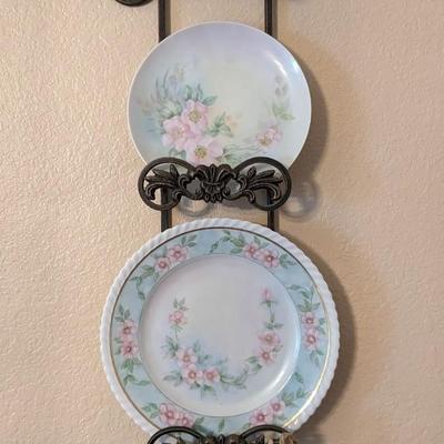 Framed Art and Decorative Wall Hangings