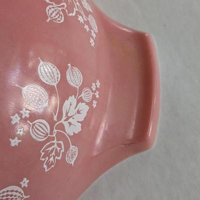 Pyrex Pink Gooseberry 444 Cinderella Mixing Bowl