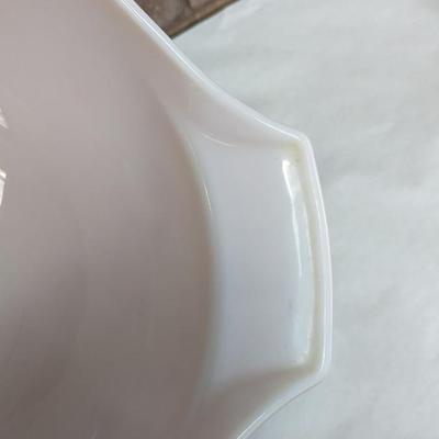 Pyrex Pink Gooseberry 444 Cinderella Mixing Bowl