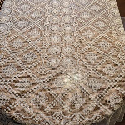 Lace Linens