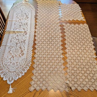 Lace Linens