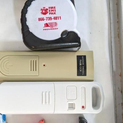 Eskimo Fan and Tool Assortment