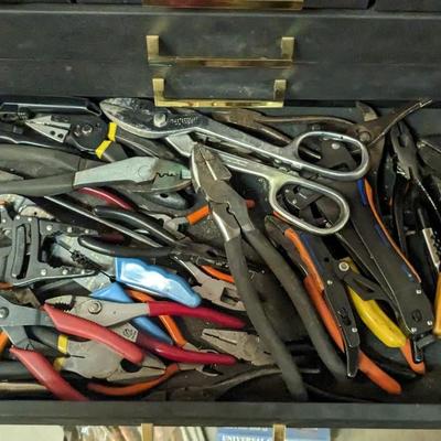 3 Drawers in Storehouse Tool Chest