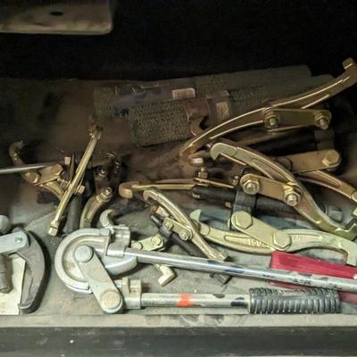 Bottom of Storehouse Tool Chest