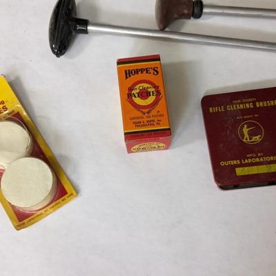 Gun Cleaning Pads, Solvents, and Kits