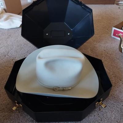 GREELEY HAT WORKS COWBOY HAT AND COOL HAT BOX