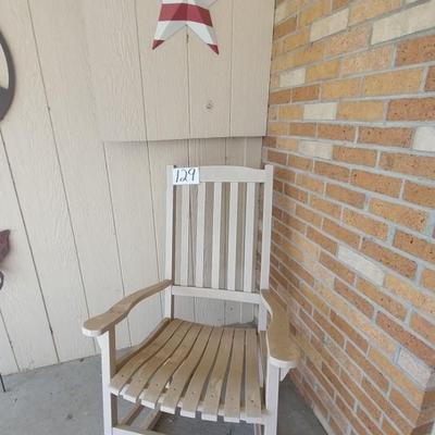 WOODEN ROCKING CHAIR AND METAL STAR