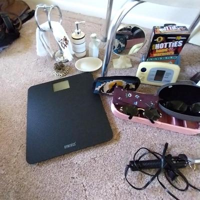 WEIGHT SCALE-TOWELS-SHOWER STOOL-CURLING IRON-AND MUCH MORE