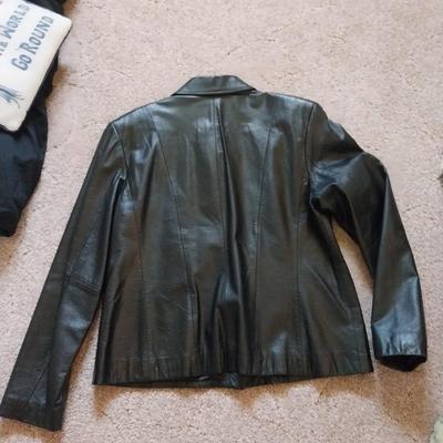 WOODEN COAT RACK AND PRESTON & YORK LADIES LEATHER JACKET
