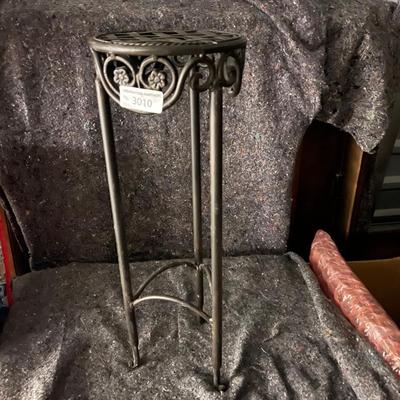 Round Metal Side Table or Plant Stand