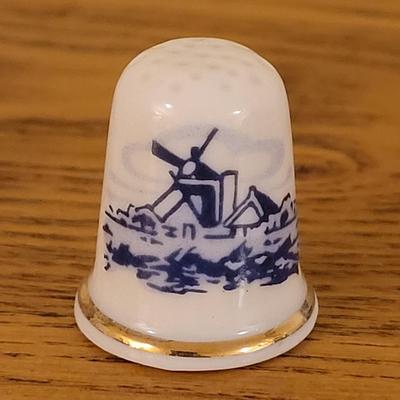 20: Handpainted China Thimbles and Printed Collector's Santa Thimble