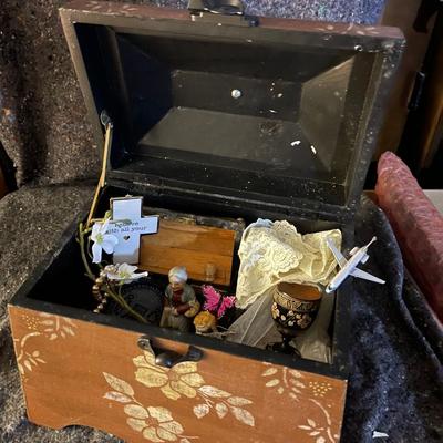 Small Decorated Nostalgic Chest